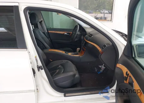 2006 Mercedes-Benz E 350 z USA, uszkodzony, nr VIN WDBUF56J36A890010